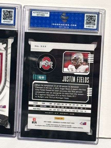 2021 Panini Chronicles D.P. Justin Fields Playbook RC (ISA Mint 9) and 2021 Panini Prizm Draft Picks