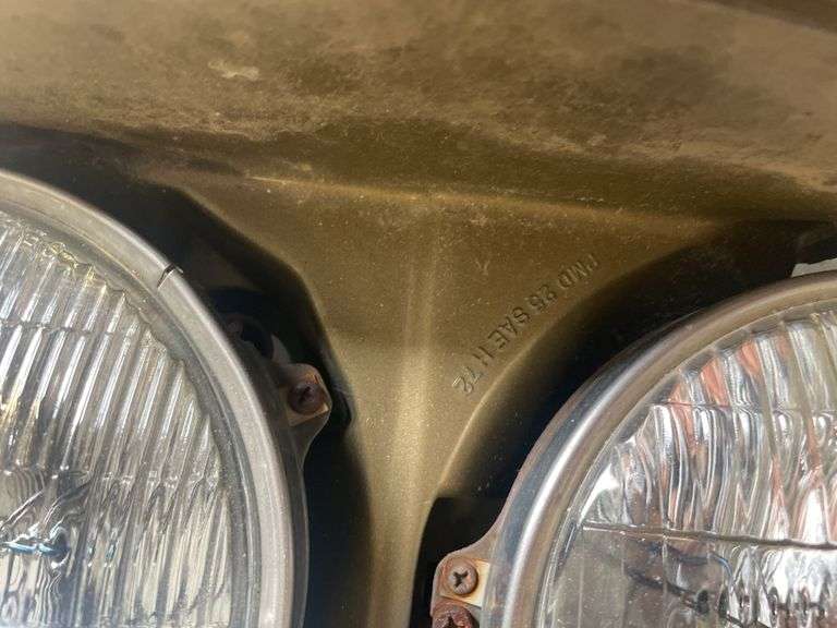 1972 Pontiac Catalina, Bonneville, Grandville, and Safari headlight assembly
