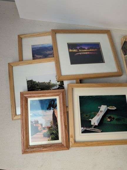 Miscellaneous books and frames photographs