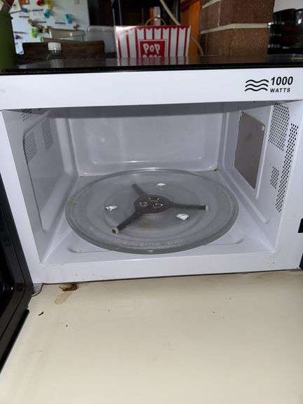 HAMILTON BEACH MICROWAVE