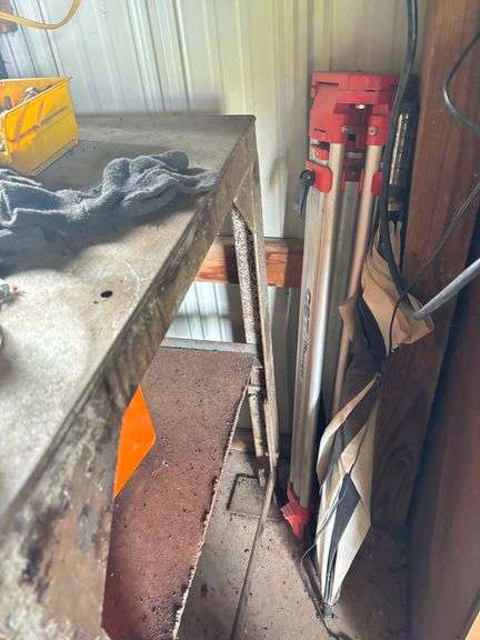 Contents of Live Auction