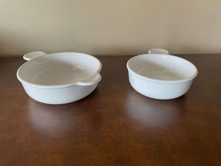2 Corning Ware 24-ounce P-240-B Dishes
