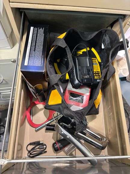 Contents of Live Auction