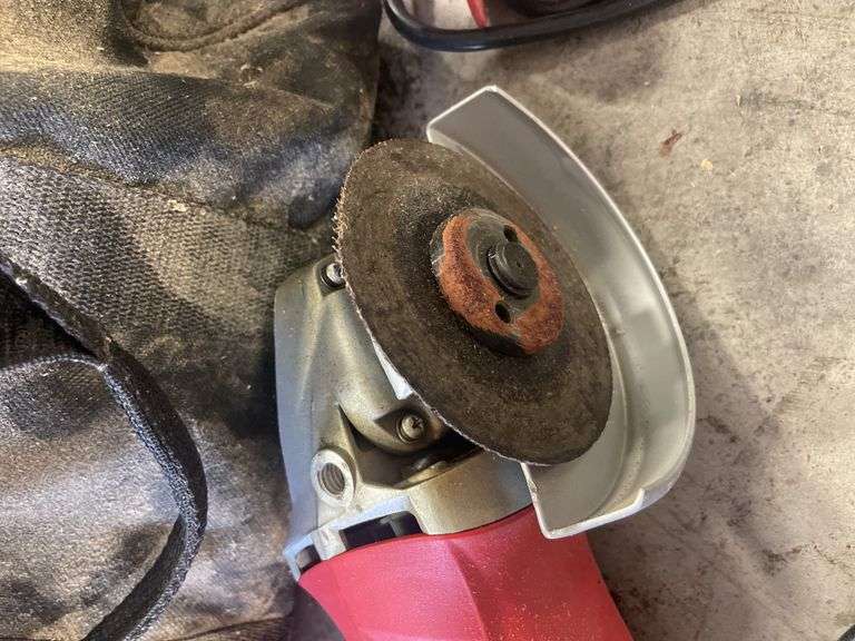 Skil 4.5" electric disc grinder