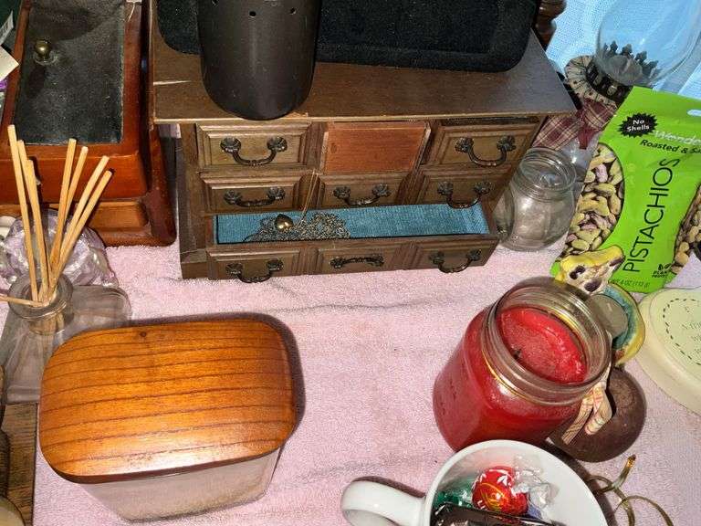 DRESSER WITH MIRROR AND ALL CONTENTS