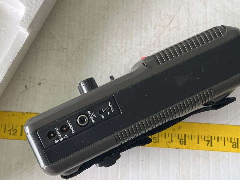Realistic TRC-224 Walkie Talkies