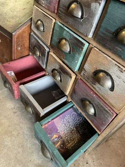 VINTAGE BREAD BOX AND DECOR ORGANIZER