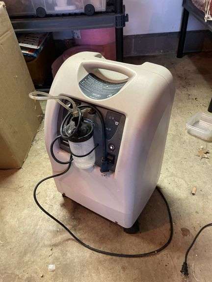 INVACARE PERFECTO-2 OXYGEN CONCENTRATOR
