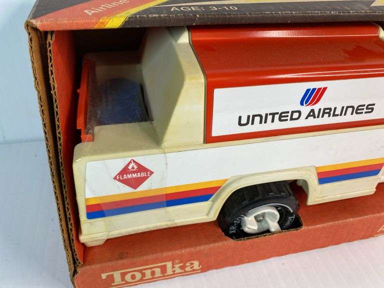 1982 United Airlines Airline Refueling Truck #2535
