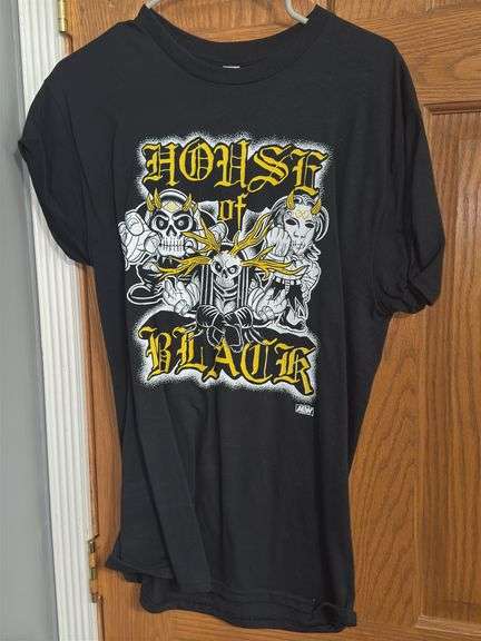 (5) Pro Wrestling Shirts (Size M)