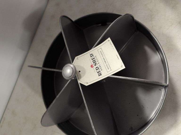 Cuisinart mini deep fryer and spinning metal tray - both like new
