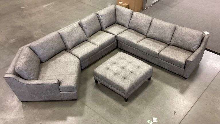 SMITH BROS.  4-pc Leather Sectional and Ottoman