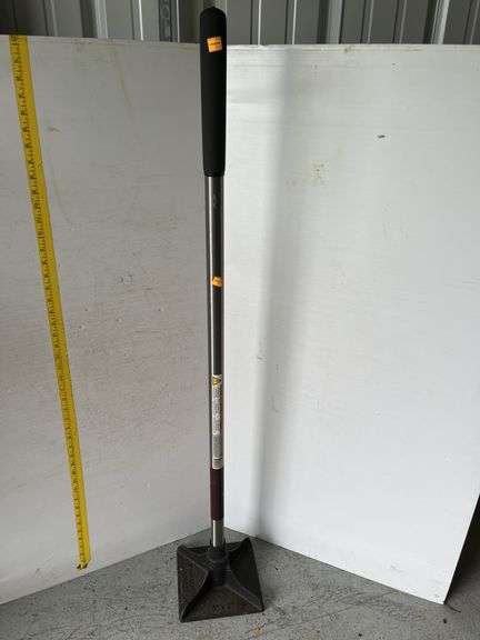 8” x 8” Truper Steel Tamper