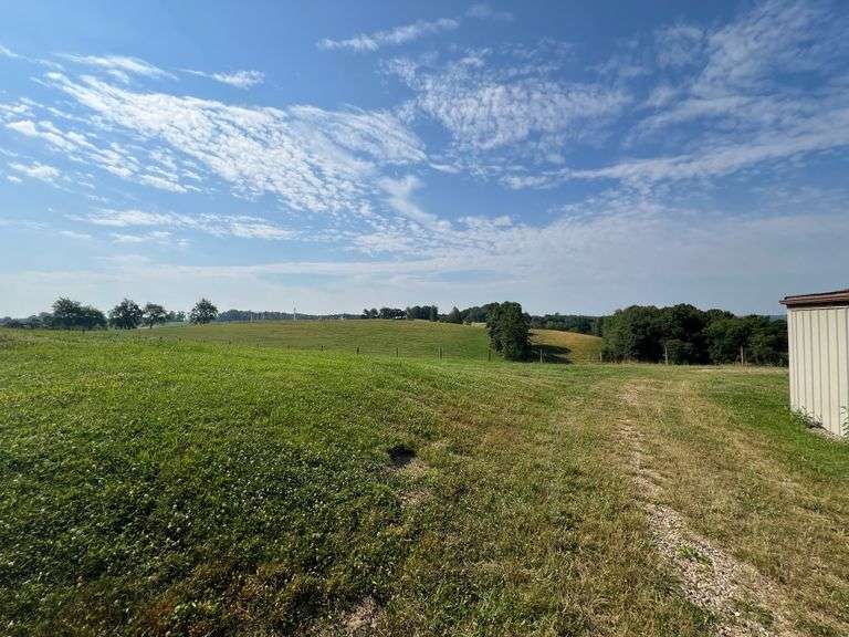Parcel 1: 9.6 acres with 600’ frontage on Autumn Road