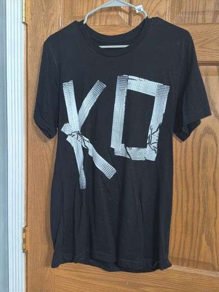 (4) Pro Wrestling Shirts (Size M)