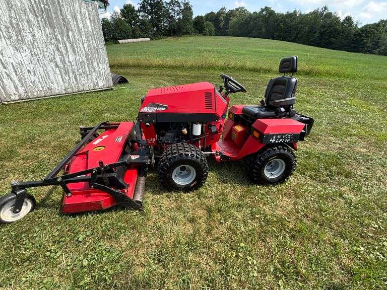 Steiner 430 Max Tractor, Kohler Engine, Lights , Rear Weights , Mower Deck , Blade , Front Bucket