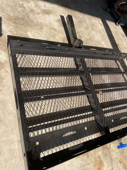 MOBILITY/WHEELCHAIR HITCH CARRIER
