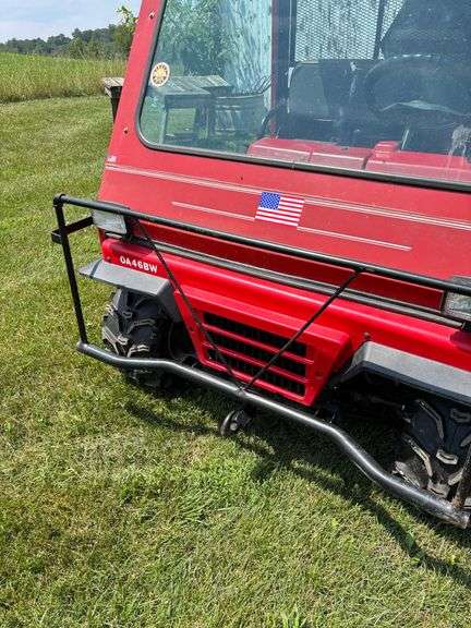 Kawasaki 2510 Mule ,4x4 , Electric Dump Bed , Has 2 Removable Doors , Good Tires ,