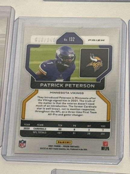 (11) Various NFL/NCAAF Sports Cards