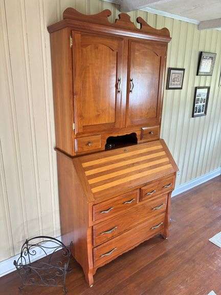 Contents of Live Auction