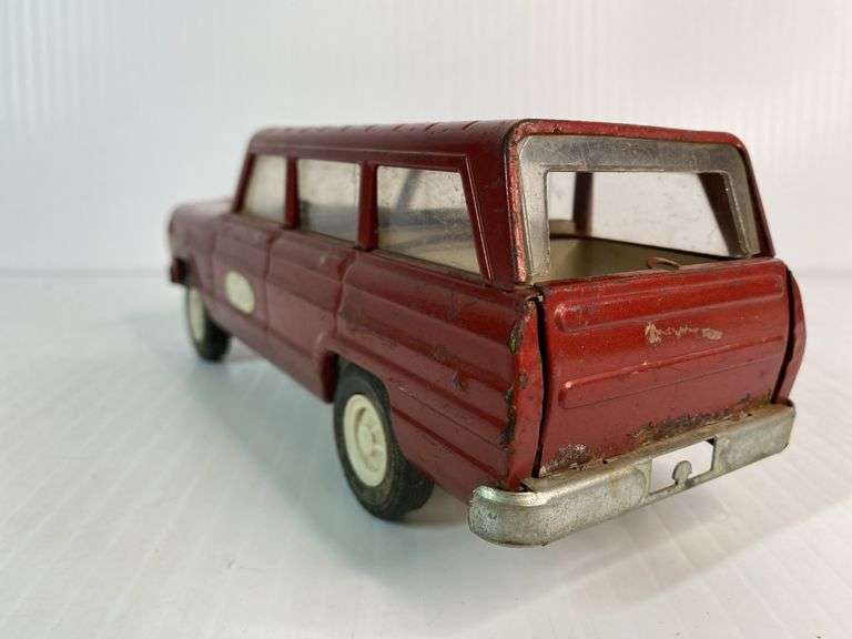 1960s Tonka Jeep Wagoneer