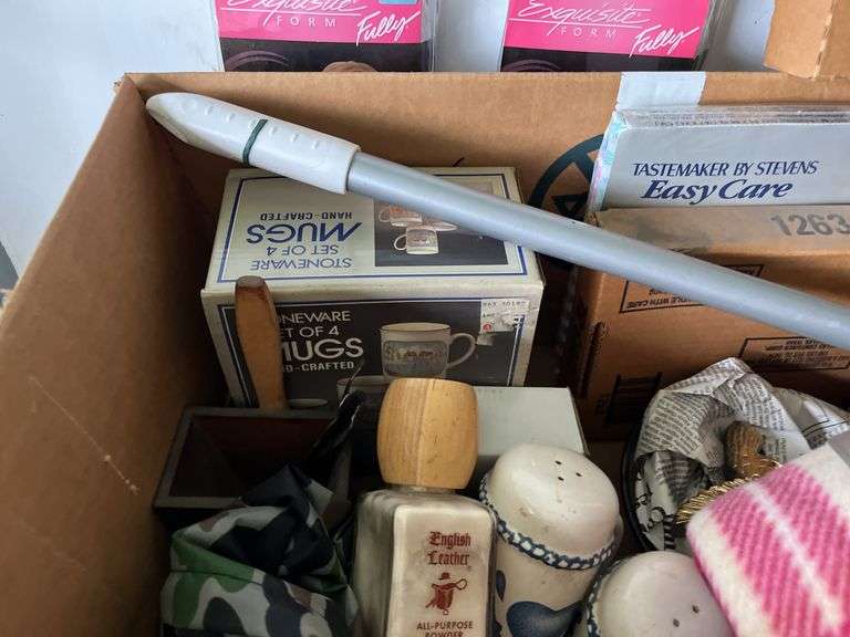 Kitchen Items, Ladies Items, Etc.
