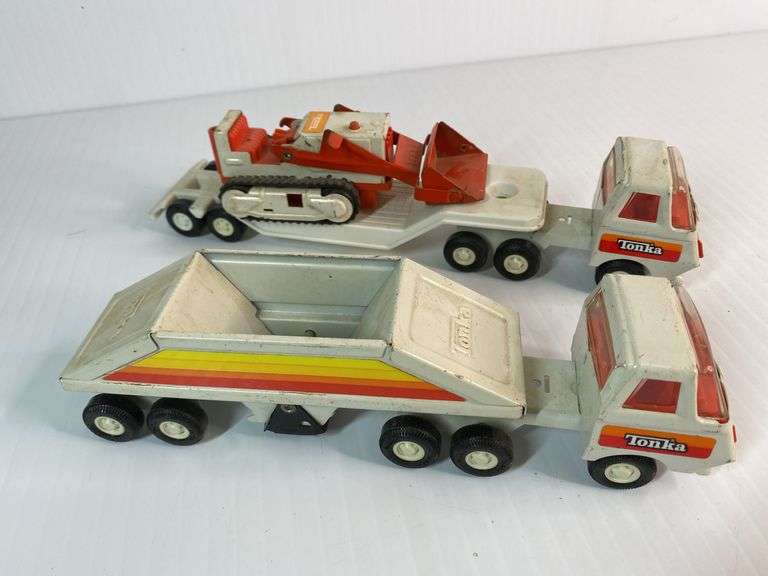 1970s Tonka Semi-Hauler with Bulldozer, Dump Trailer & Trucks Set