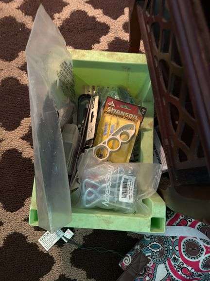 COFFEE TABLE, CIGARETTE MACHINE, CHRISTMAS TREE AND DECOR