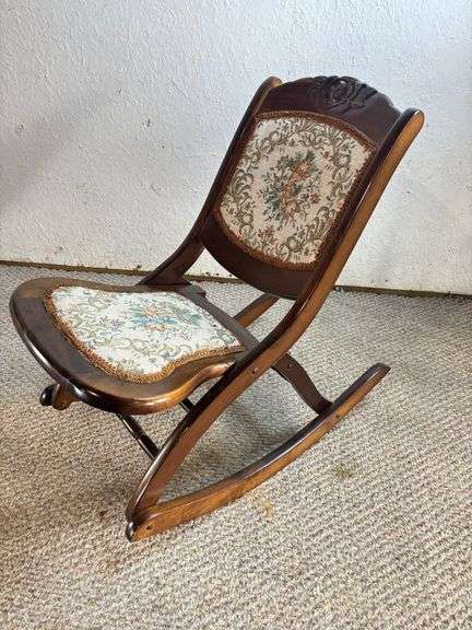 Vintage Foldable Rocking Chair