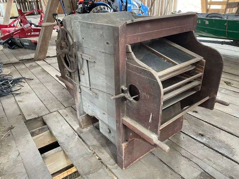 Contents of Live Auction