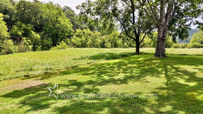 97.89 +/- Acres | 3 Bedroom, 2 Bath Home