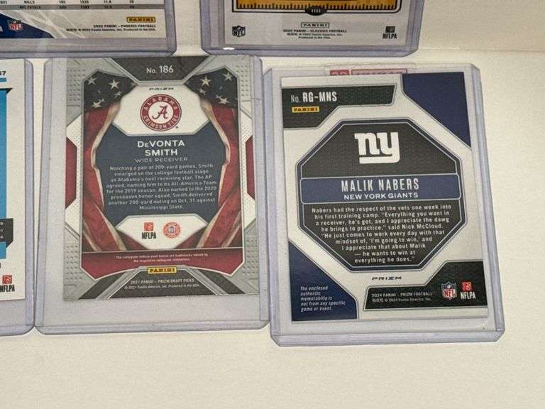 Assortment of Elite NFL WR Sports Cards (13 Cards Total)