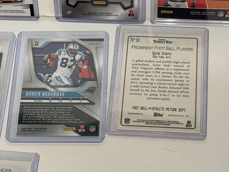 (11) Various NFL/NCAAF Sports Cards