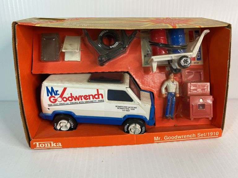 1982 Mr. Goodwrench Set #1910