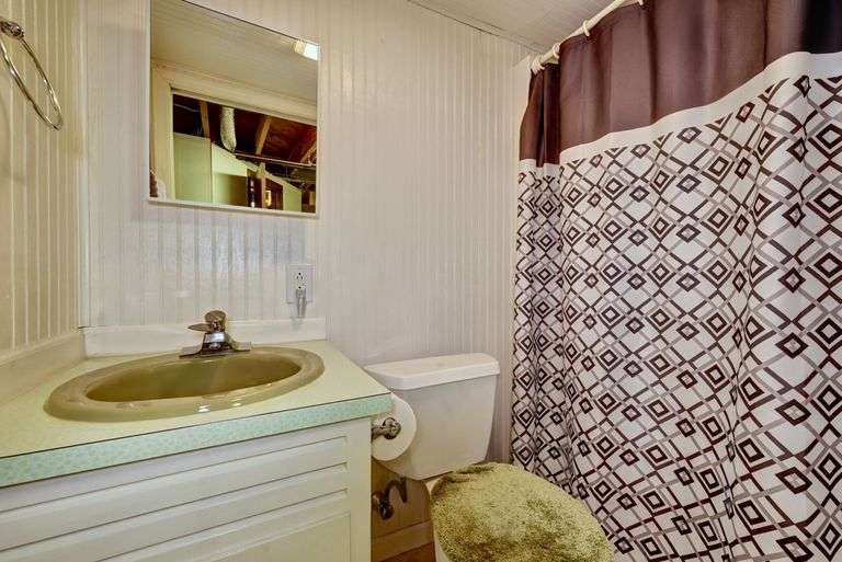 Brick Ranch Home in Sugarcreek
