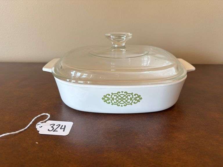 CorningWare Shell Oil Green Casserole Dish with Lid