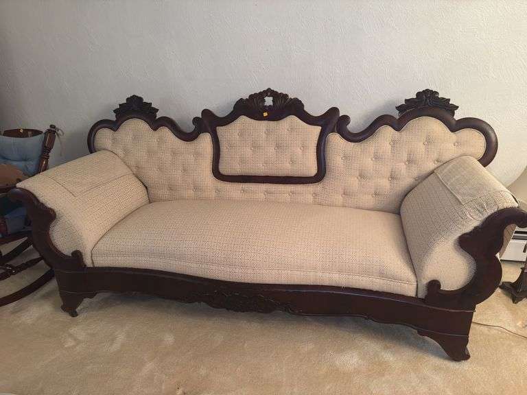 Unmarked Victorian Style Couch