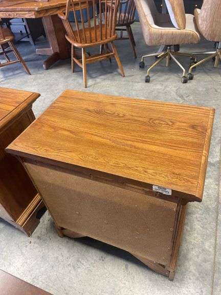 (2) matching wooden night stands