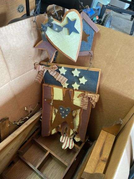 RUSTIC DECOR