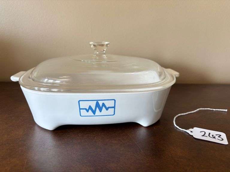 CorningWare EKG/Blue Heartbeat Brown 'N Sear Dish with Lid