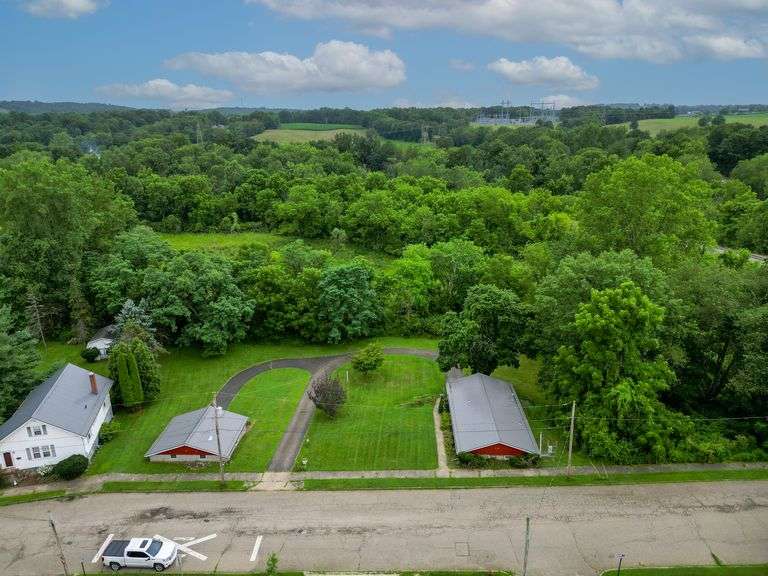 Navarre Investment Property