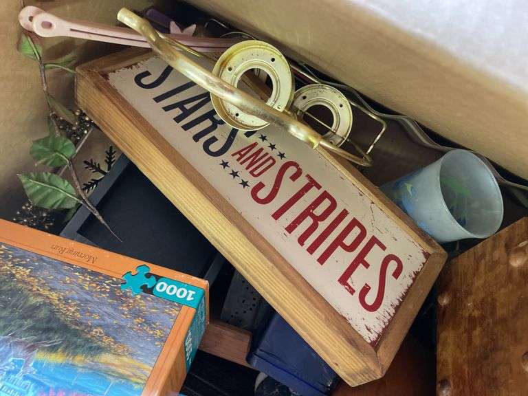BOX OF BASKETS, PUZZLES, AND KNICK KNACKS