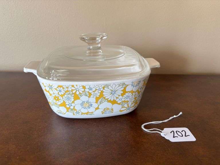 CorningWare Floral Bouquet Casserole Dish with Lid