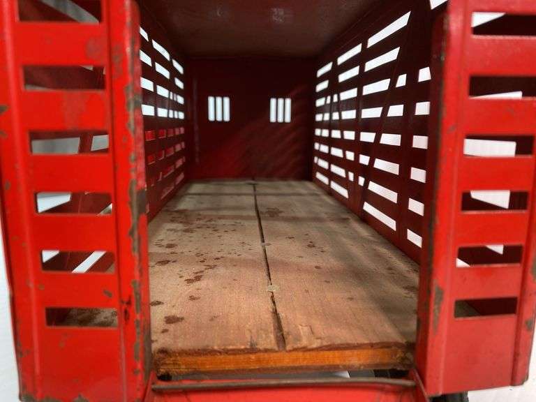 1950s Tonka Livestock Tractor Trailer