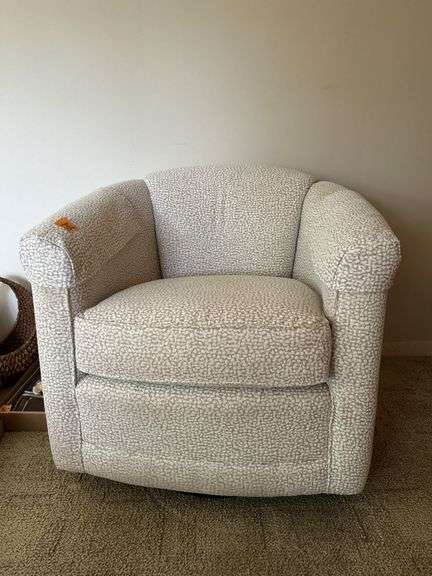 SMITH BROTHERS CHAIR - very nice
