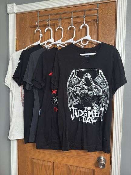 (5) Pro Wrestling Shirts (Size M)