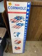 FRANKLIN CORN HOLE SET