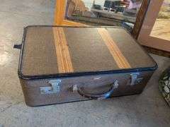 Clean-HEPA system, mirror, painting, luggage, and plastic chandelier