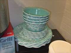 Massive Kitchenware Lot (See Details)