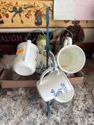 ALL CONTENTS ON TOP OF COUNTER (PICTURED)